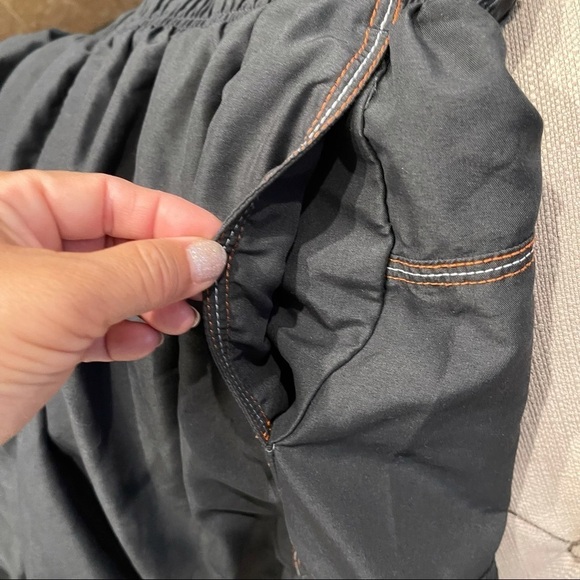 Men’s Nike Swim Trunks Board Shorts Pockets Mesh Lining Gray/ORANGE - Picture 4 of 8